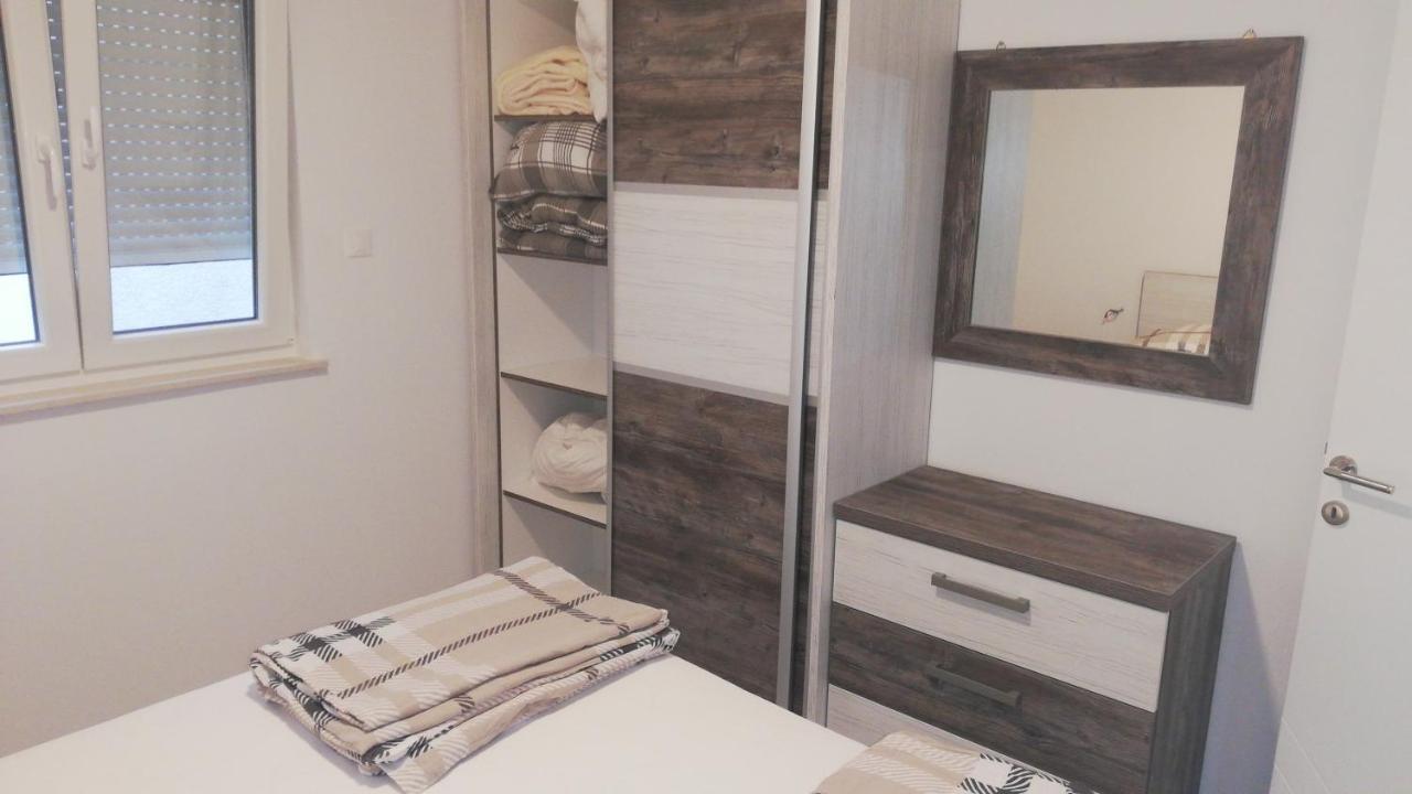 Apartments Villa Ravlic Makarska Bagian luar foto