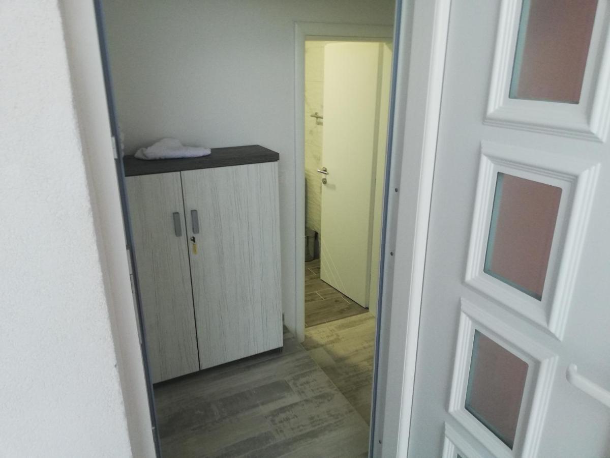 Apartments Villa Ravlic Makarska Bagian luar foto