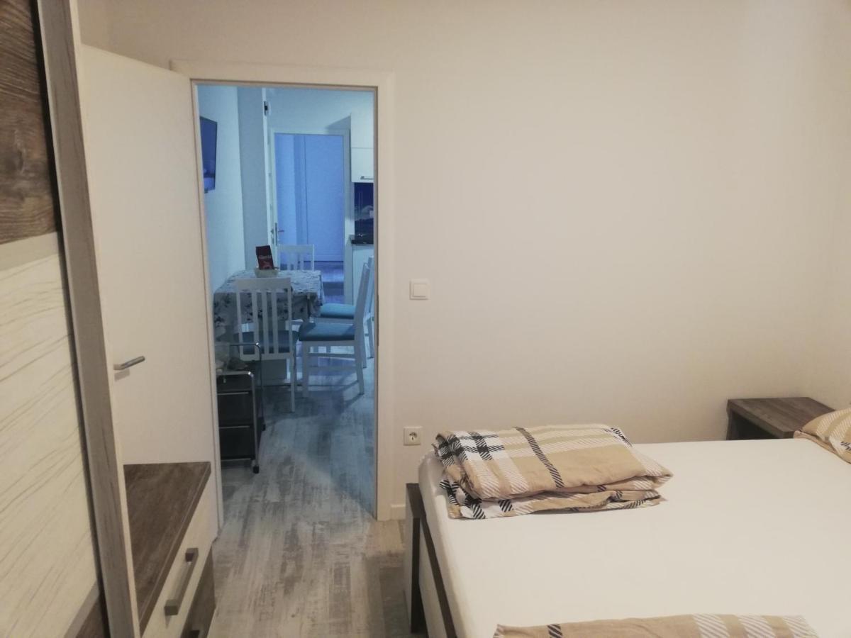 Apartments Villa Ravlic Makarska Bagian luar foto