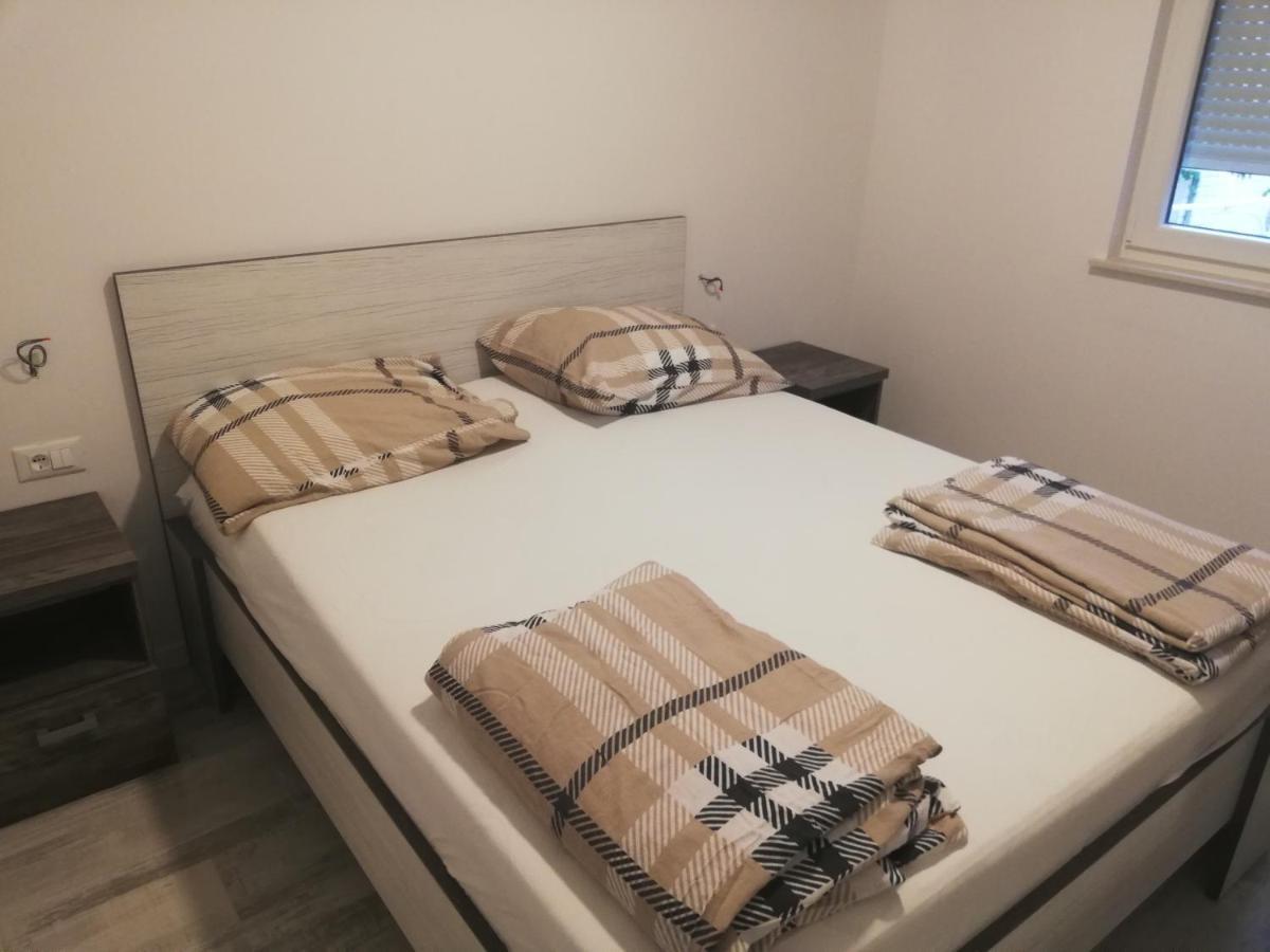 Apartments Villa Ravlic Makarska Bagian luar foto