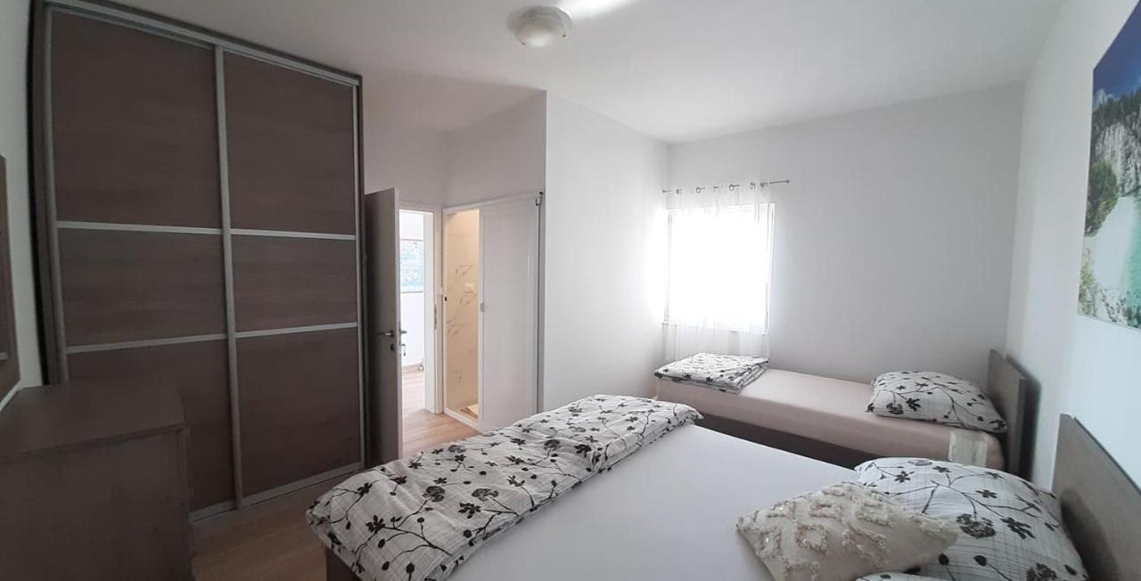 Apartments Villa Ravlic Makarska Bagian luar foto