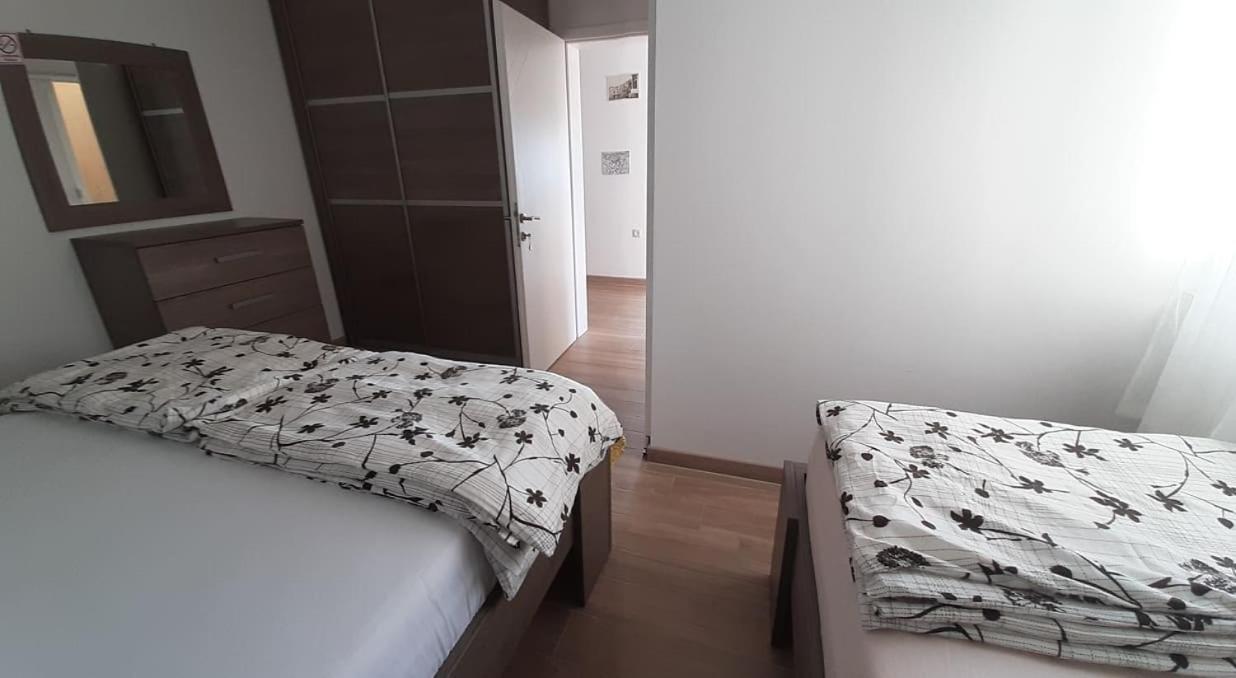Apartments Villa Ravlic Makarska Bagian luar foto